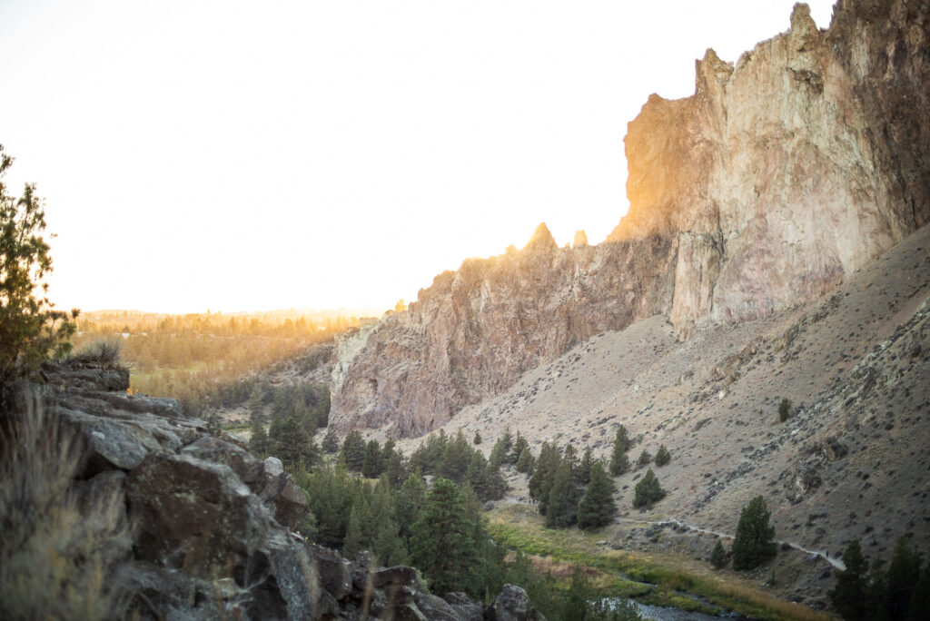 elope in smith rock