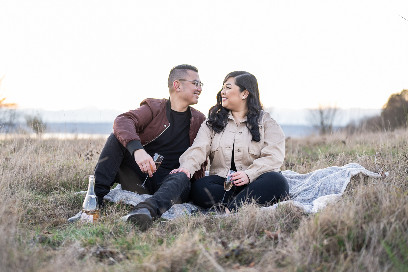 Discovery park engagement session