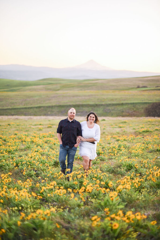 the dalles engagement session